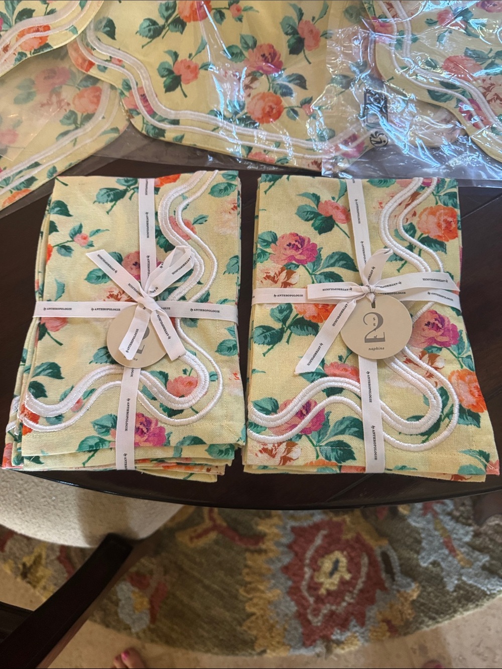 Anthropologie (4) Placemats & (4) Napkins - Picture 3 of 7